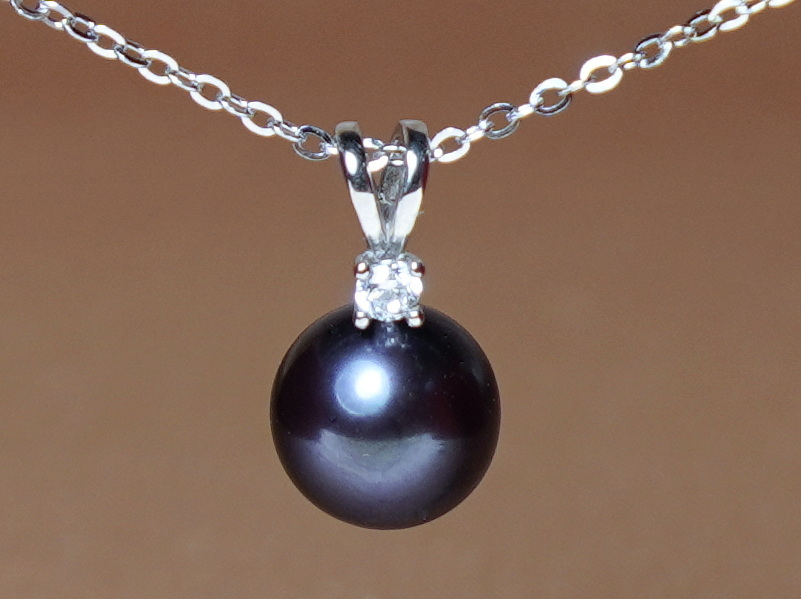 édesvízi gyöngy medál